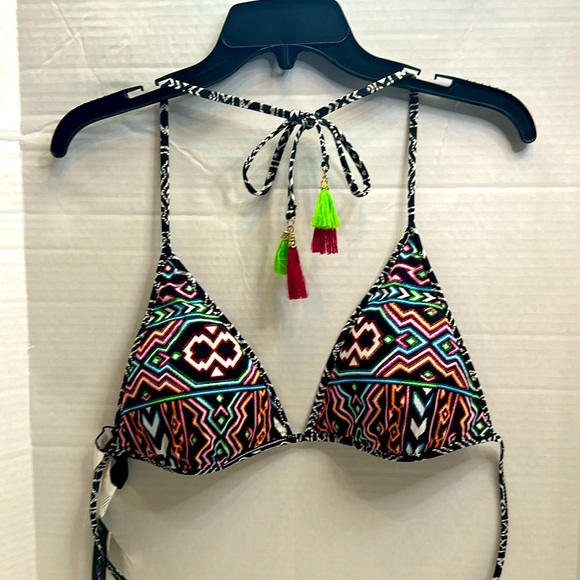 NWT! LA BLANCA Bikini top, size 12. 2in1, Reversible, black,white,multicolored. - Picture 2 of 7